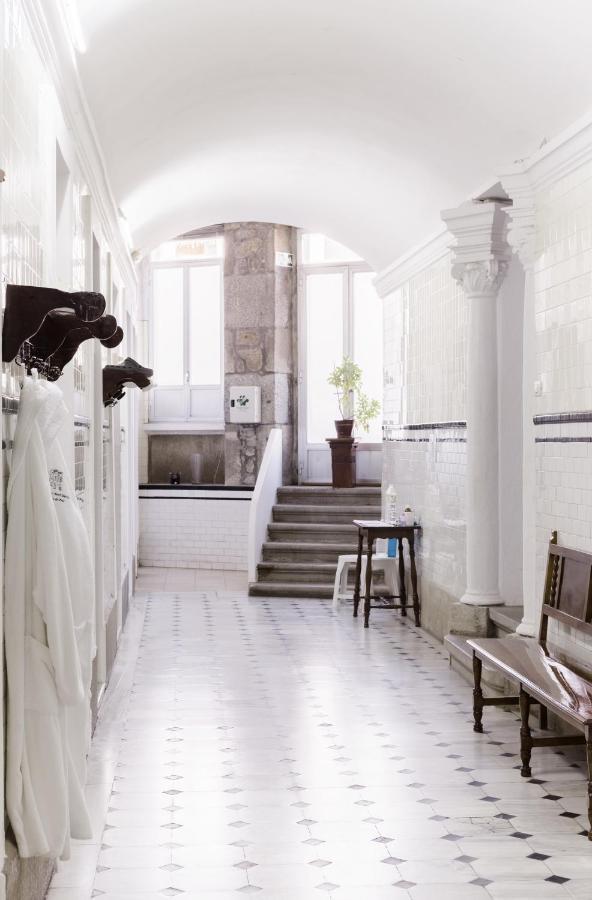 Balneario Hotel Davila カルダス・デ・レイス エクステリア 写真